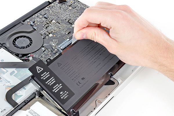 Signs that Your MacBook Battery Requires Replacement