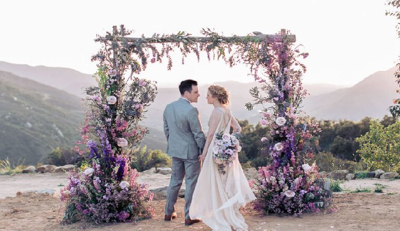 10 The Perfect Wedding Arch